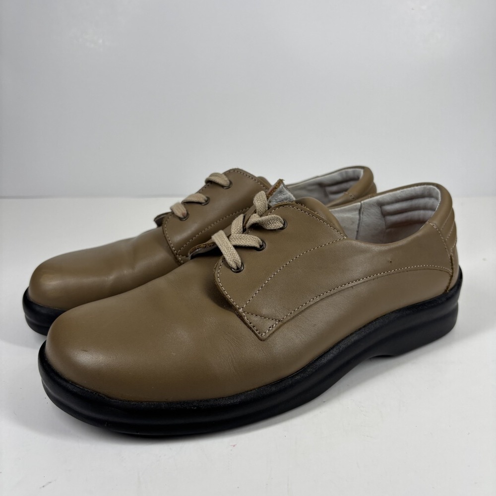 Footprints by Birkenstock Women's US 8/39 Tan Leather Lace-Up Comfort Derby Shoe